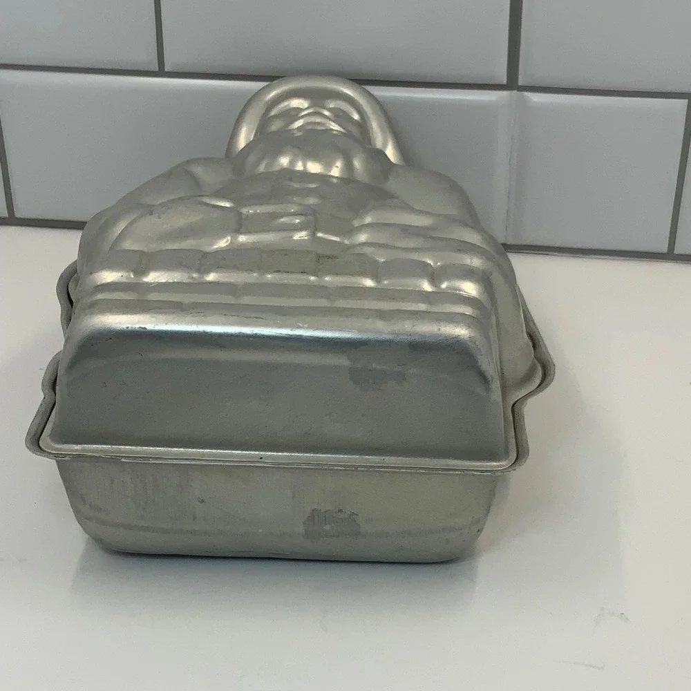 N/A vintage aluminum